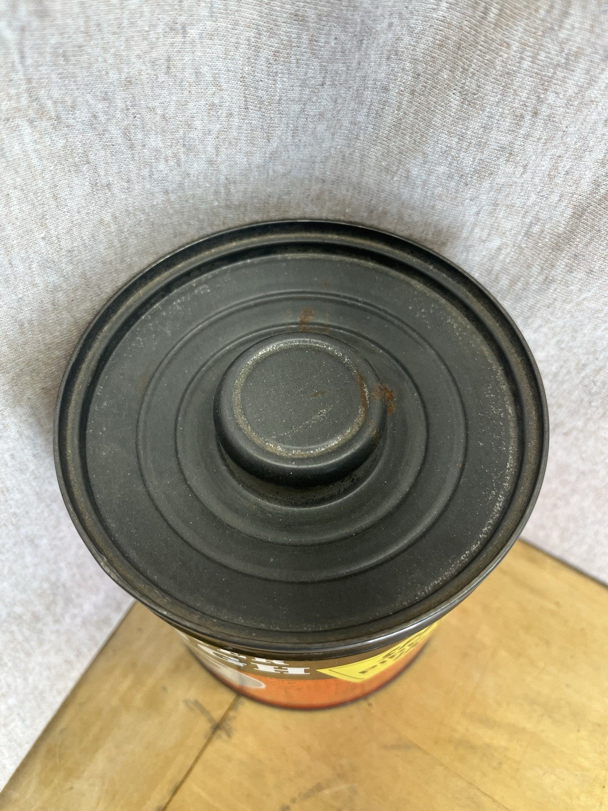 Sir Walter Raleigh Tobacco Tin Round w/Lid 5" Empty Display Prop Vintage