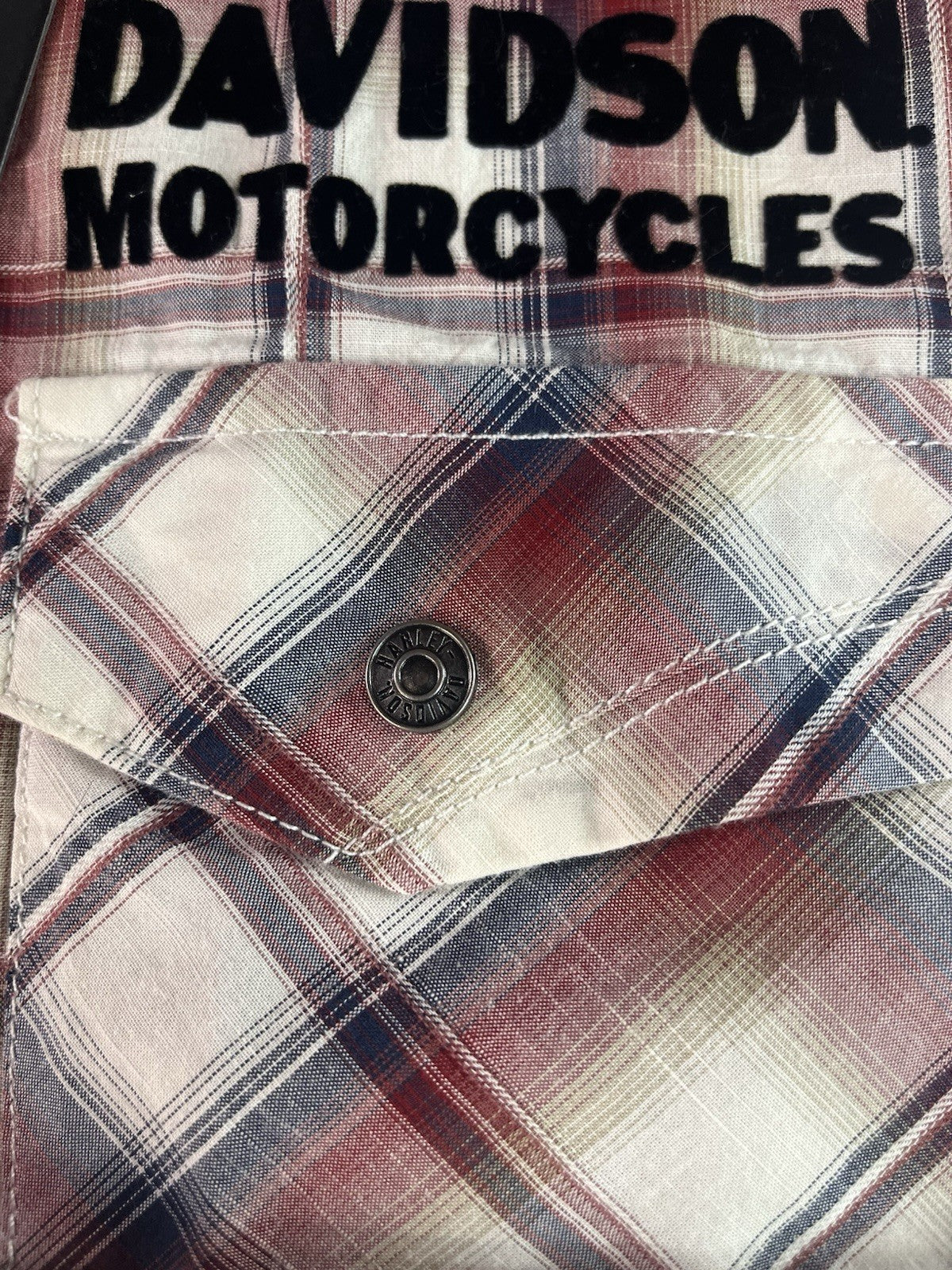 Harley Davidson Men’s shirt Large NOS