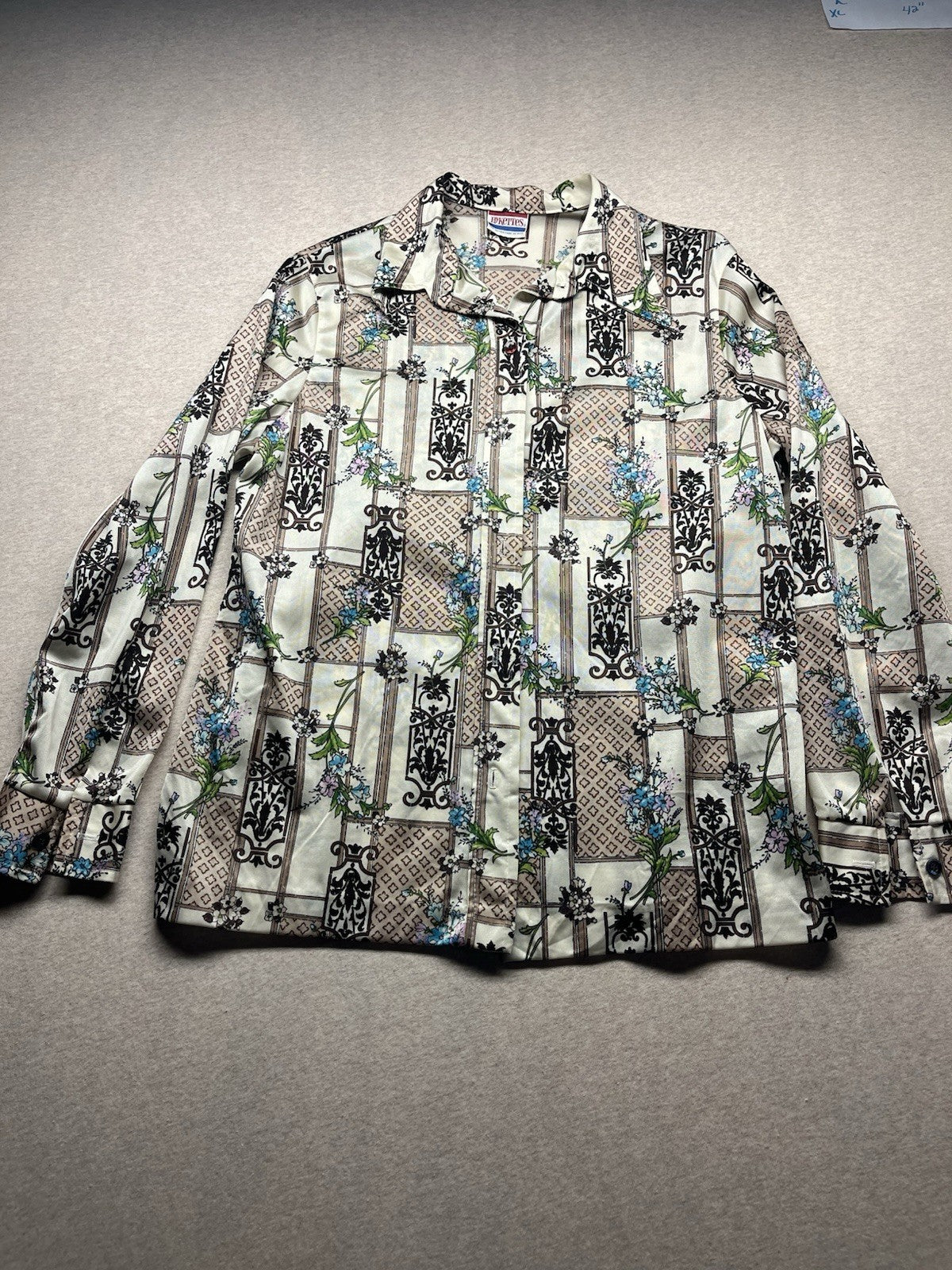 1960s, 70s Women’s Knit Flower Print L Sleeve Top