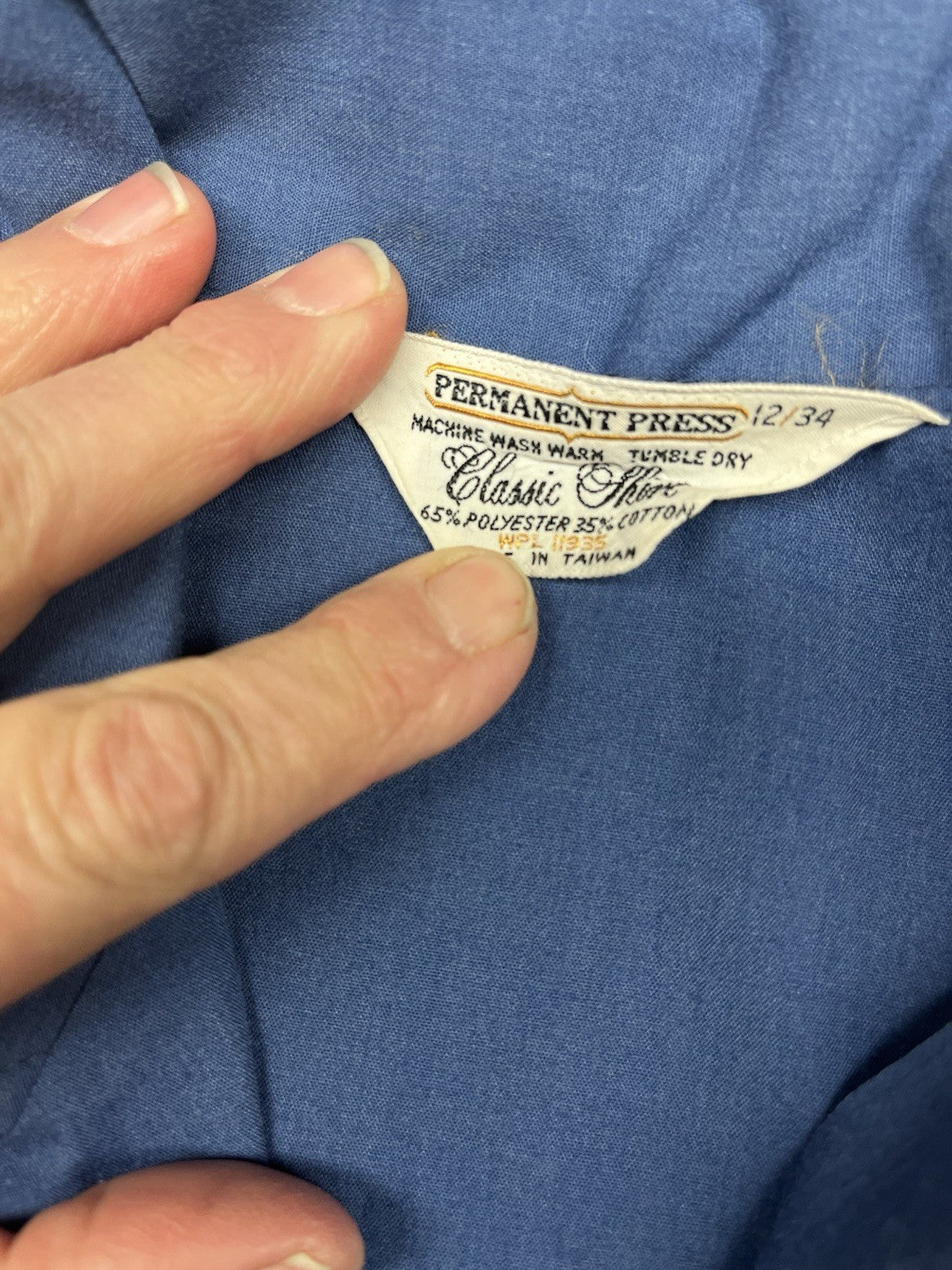 1960s Women’s Blue Classic Sleeveless Cotton Shirt