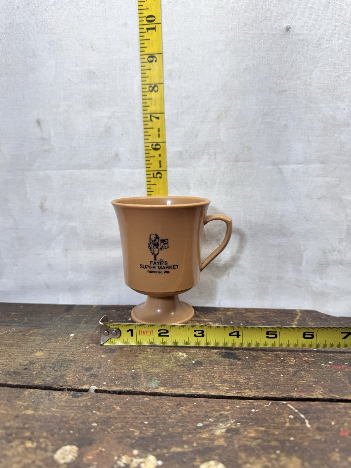 Faye’s Super Market Fairwater Wisconsin Plastic Cup Vintage Advertisement NOS