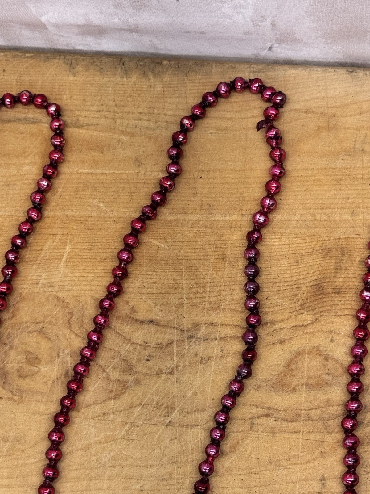 Red Antiqued Glass Beaded Garland 9 Ft #1212