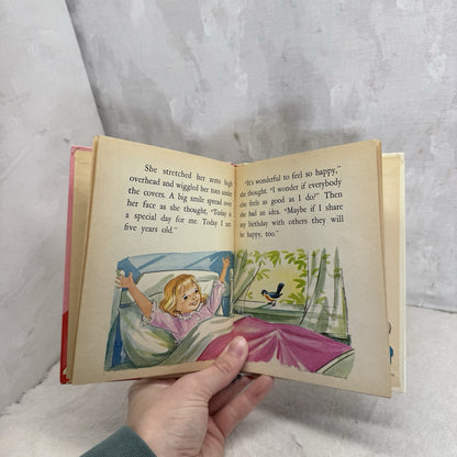 Beth’s Happy Day Start Right Elf Book Rand McNally Children’s Vintage Book