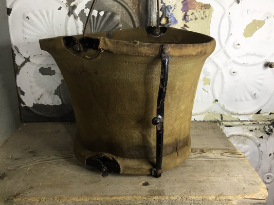 Antique Vintage Collapsible #4 Water Bucket Pail Collectible Farm  Western Decor