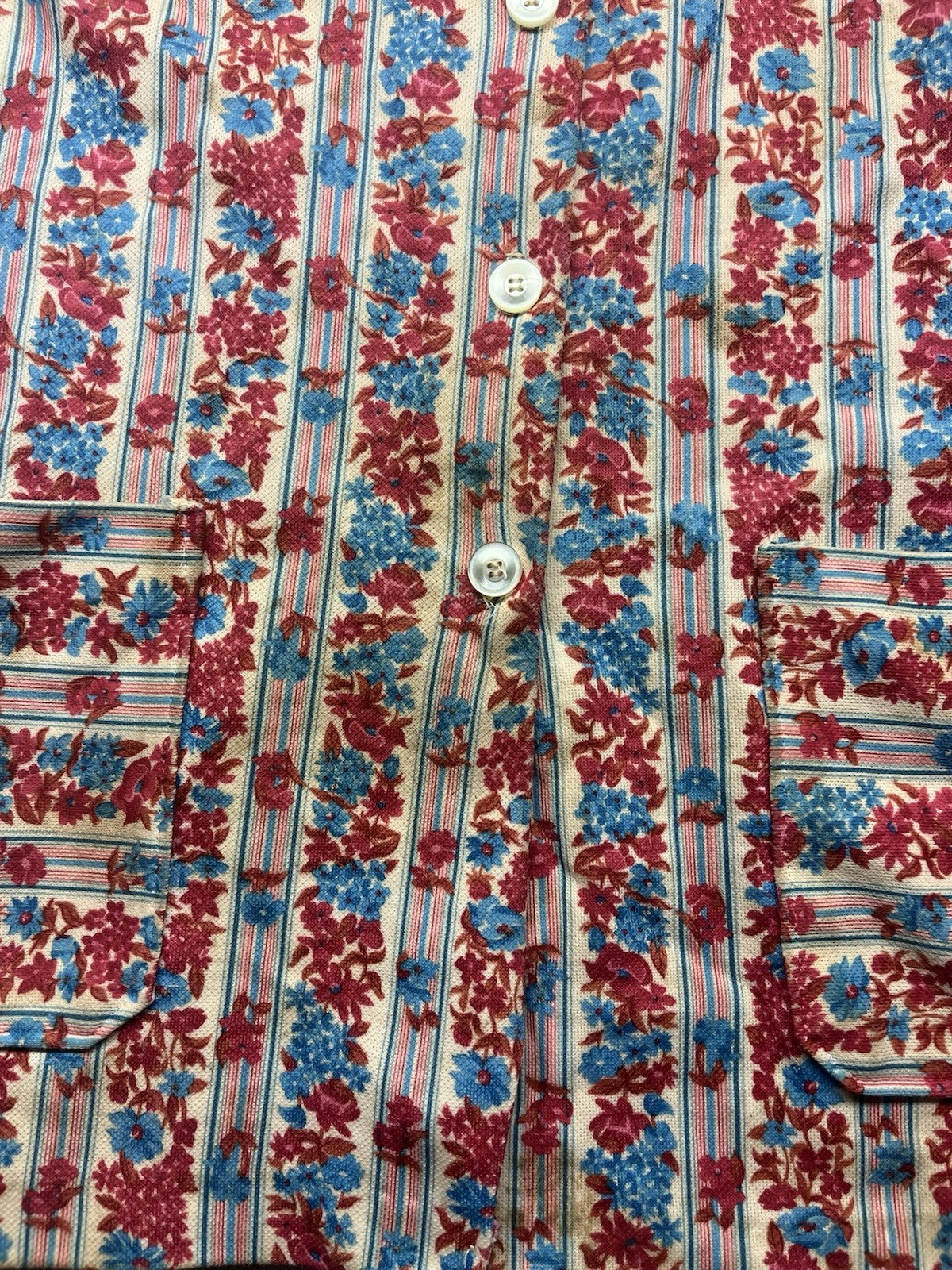 1970s Women’s Knit Flowered Print Top W/pockets