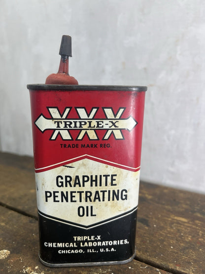 Vintage Triple-X Graphite Penetrating Oil  Tin with Spout Made USA Chicago Empty