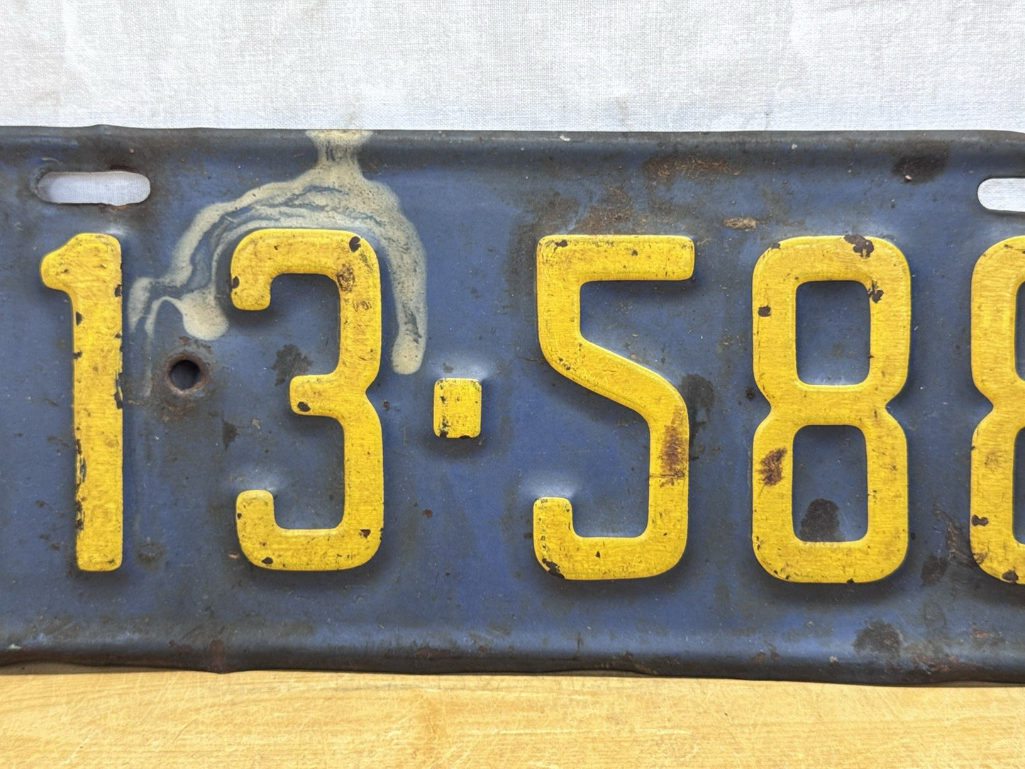 1931 Wisconsin License Plate #1132