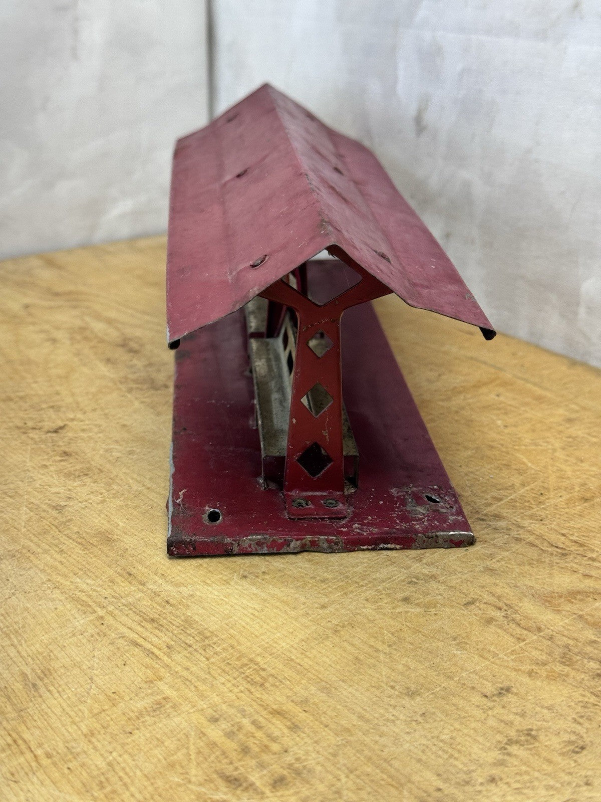Hafner Vtg O Gauge Tin Litho Train Station Platform Bench Seats #1614