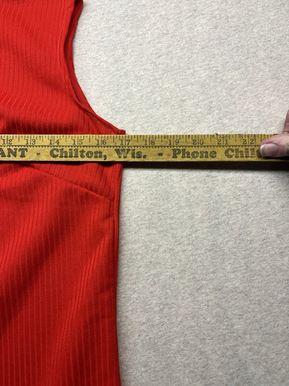 1960s Women’s Red Sleeveless Knit Top
