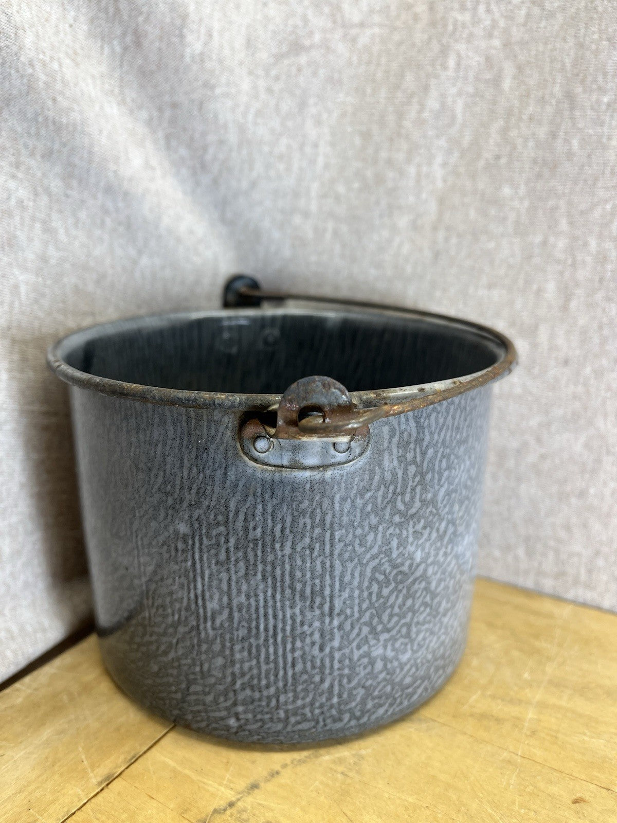 Grey Enamel Berry Bucket