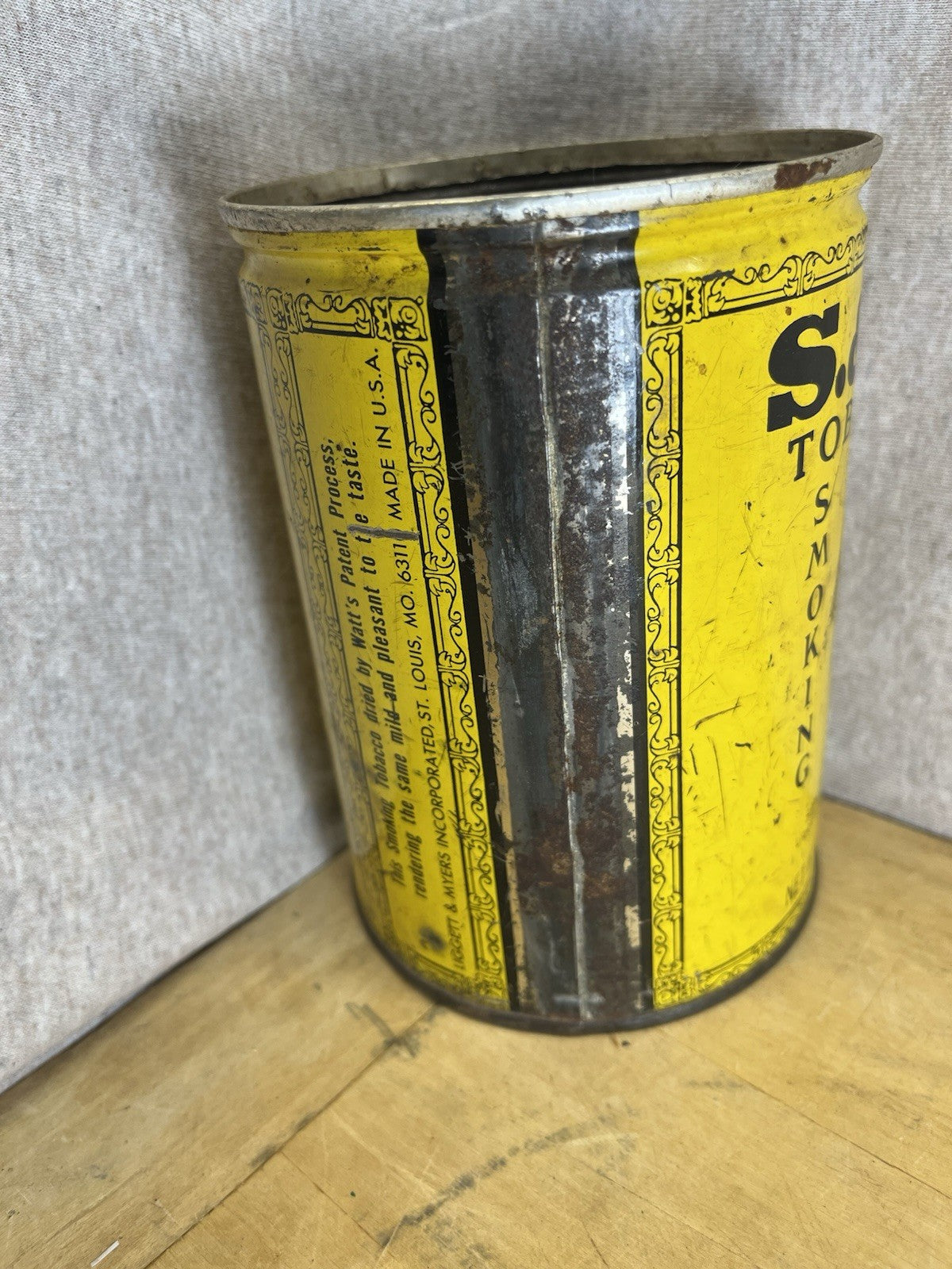 S & M Vintage Tobacco Tin