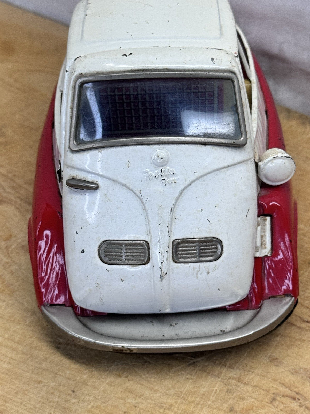 Vintage Bandai BMW Isetta Tin Friction Car Red & White Missing Mirror #1130