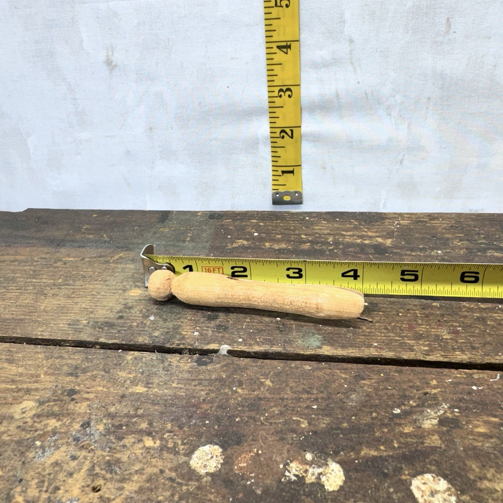 22 Vintage Round Wooden Clothespins 