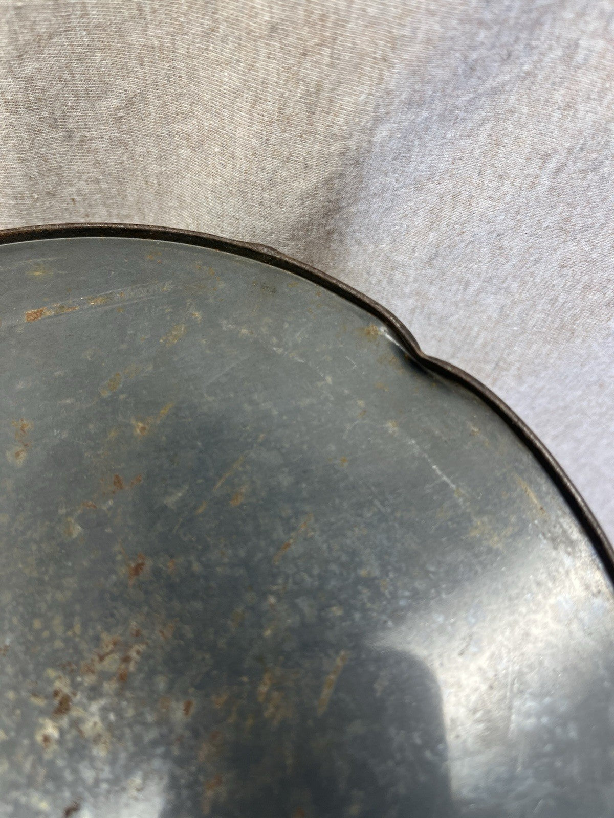 Vntage Groff's Potato Chip Tin 32 oz 2 LBS - Bowmansville, PA