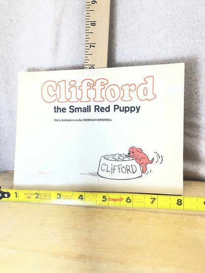Clifford The Dog Book Vintage 