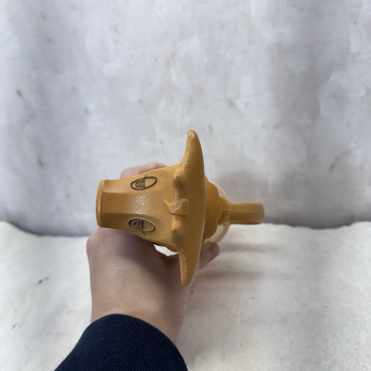 Whirley Moo Cow Creamer Dispenser Heavy Plastic Vintage