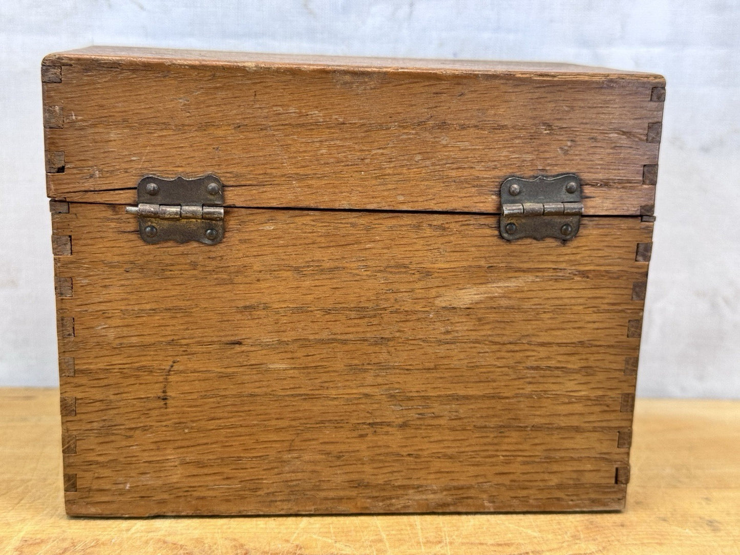 Wooden Dovetail Recipe Box Vintage #1058