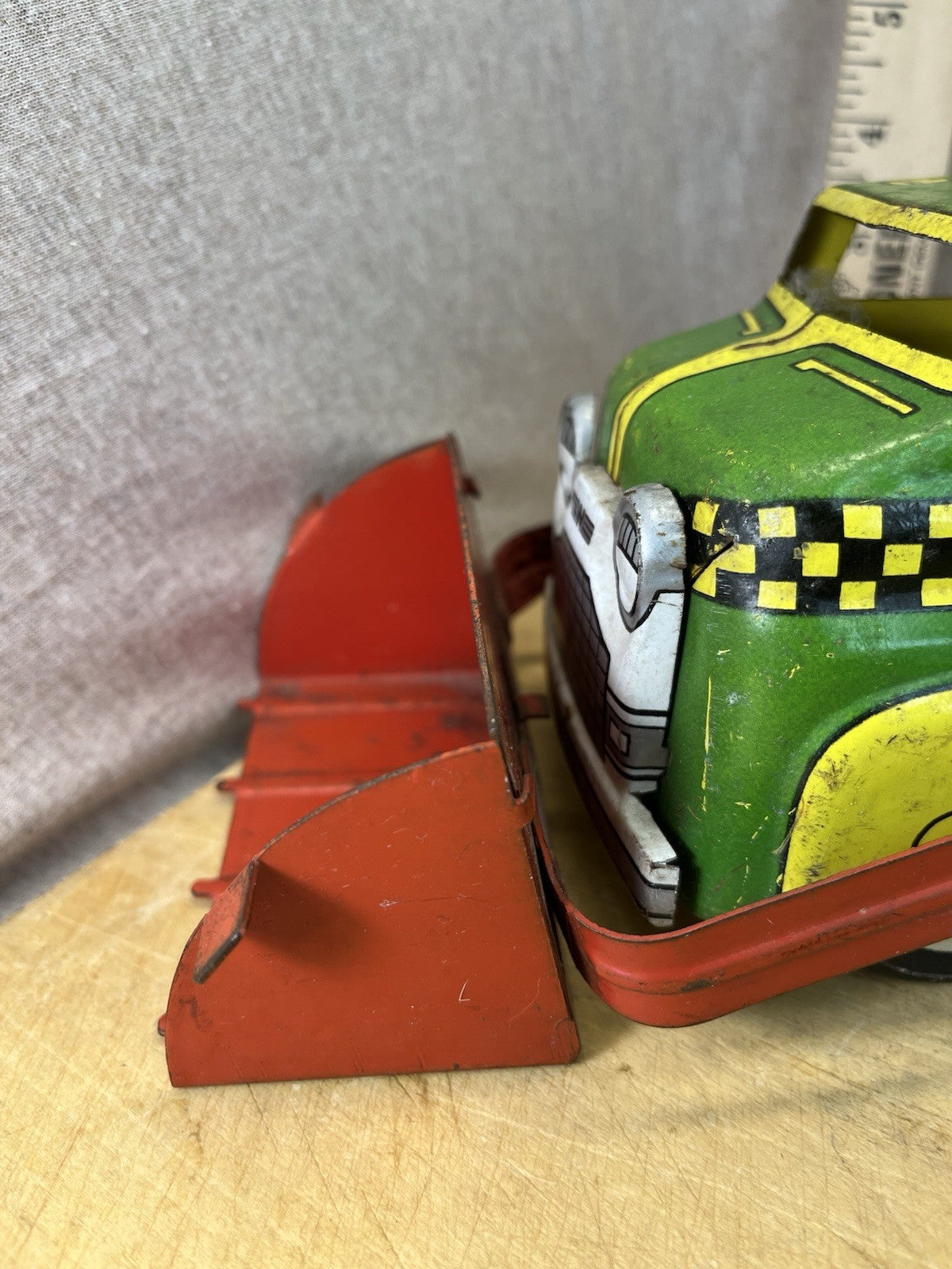 Wyandotte Tin Litho Toy Dump Truck W/ Plow