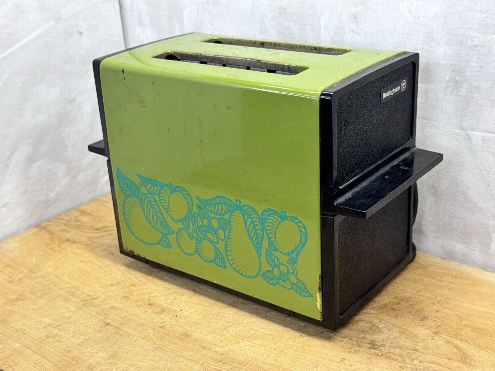 Vintage Green And Black Toaster Display Only #1145