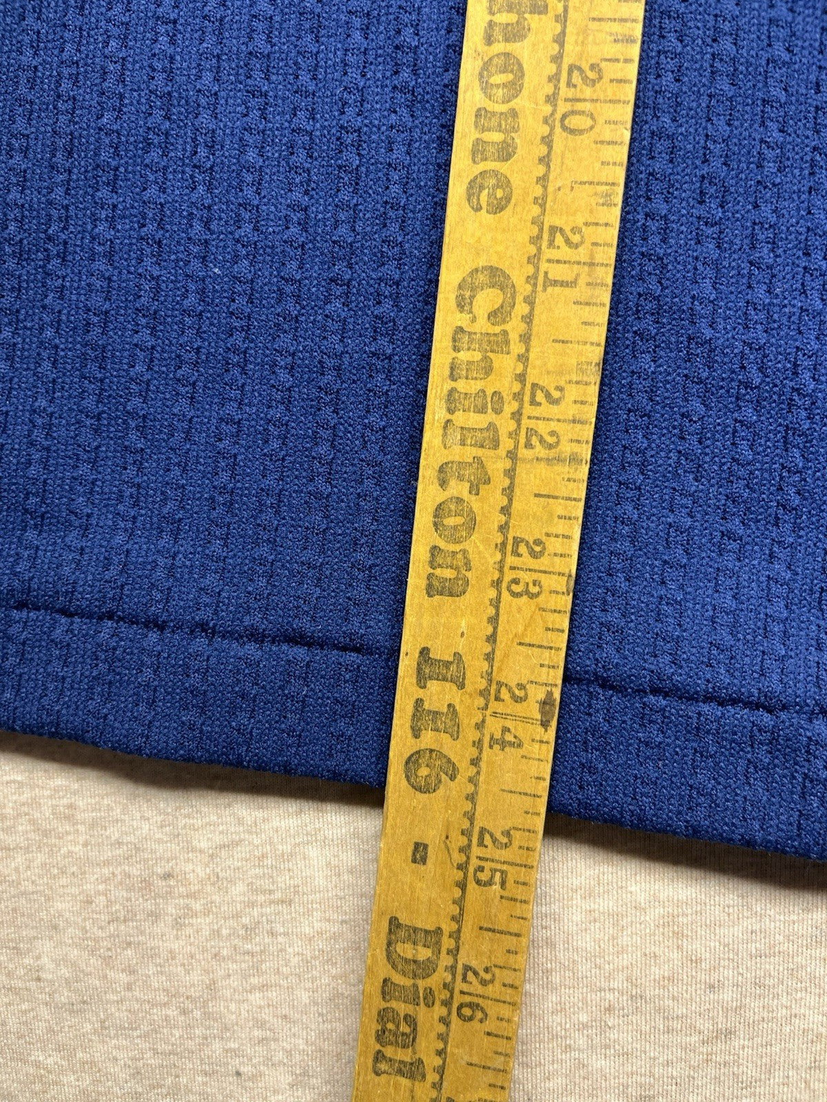 1970-80s Women’s Sleeveless Blue Knit Top
