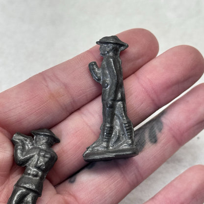 Metal Mini Soldiers & Indian Figures Vintage