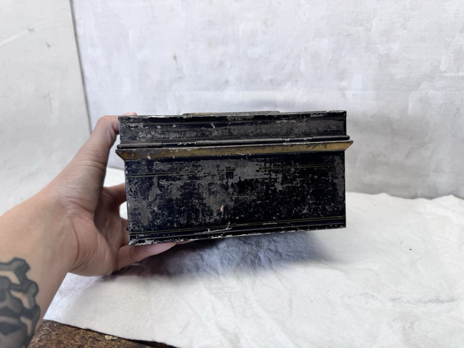 Metal Vintage Money Box Rustic #S-2015