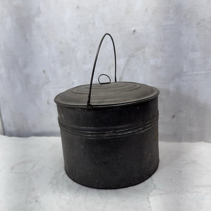 Metal Small Berry Bucket With Lid Vintage
