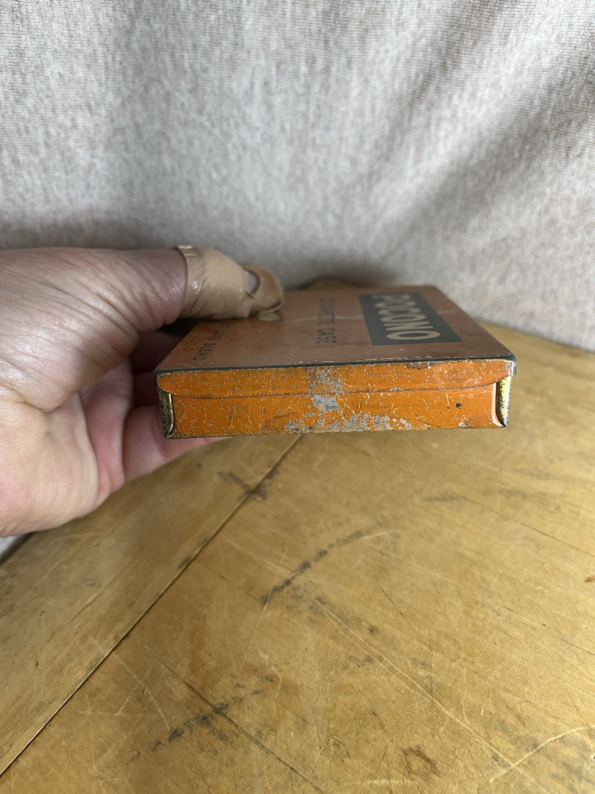 Vintage POCONO CIGARETTE CASE DE LUXE BLEND - ROLL YOUR OWN Tin