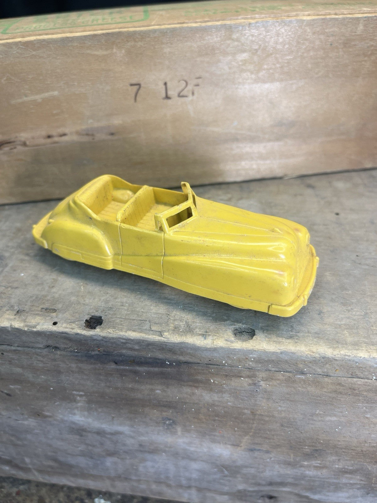 Vintage Mancave 3 Renewal Product Plastic Cars