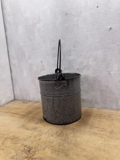 Enamel Gray Splatter Small Berry Bucket #S-1534