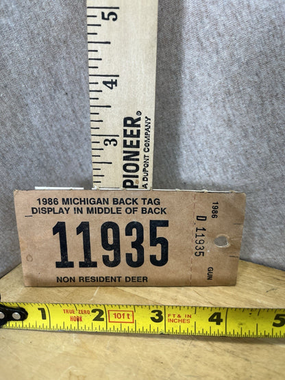 Michigan 1986 Non Resident Deer Back Tag (11935)