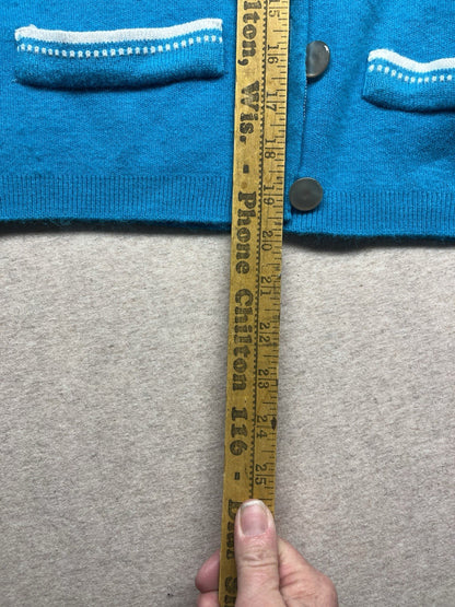 1950s Women’s Blue S Sleeve Sweater W/pockets