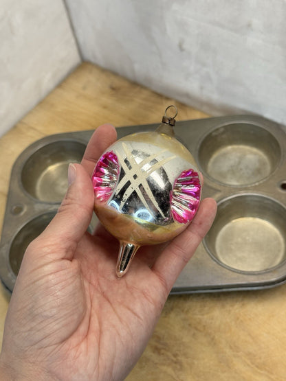 Triple Indent Vtg Christmas Ornament #1573