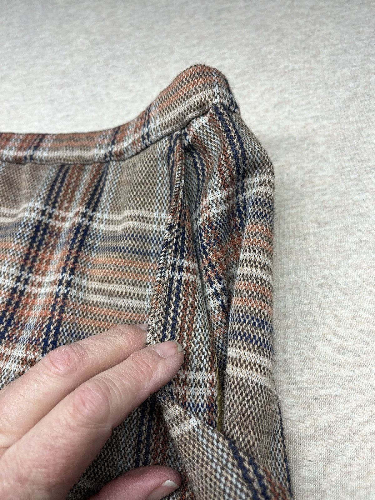 1960s Women’s Brown Plaid Skirt W/pockets