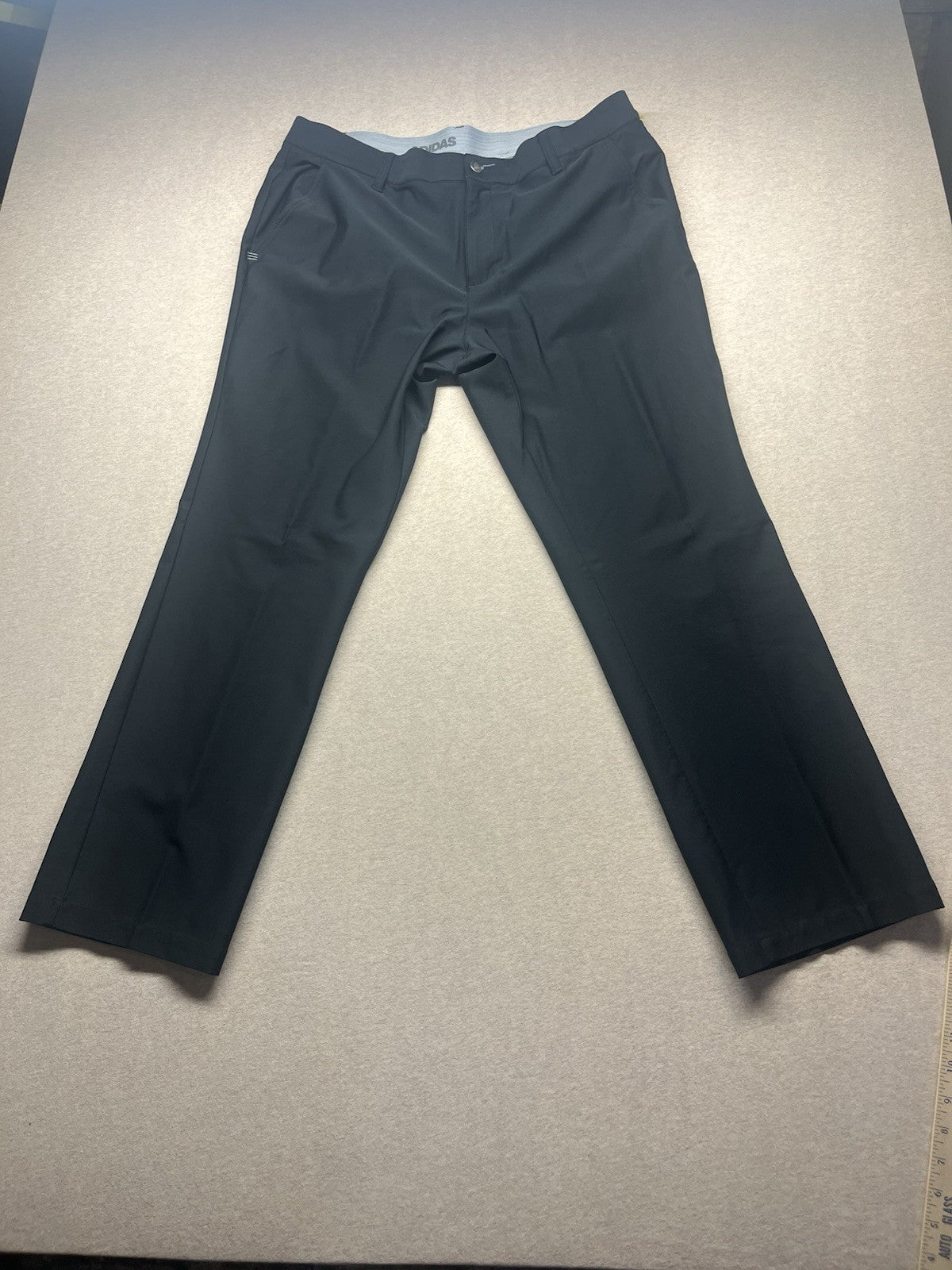 Adidas Men’s 38 X 32 Golf Pants