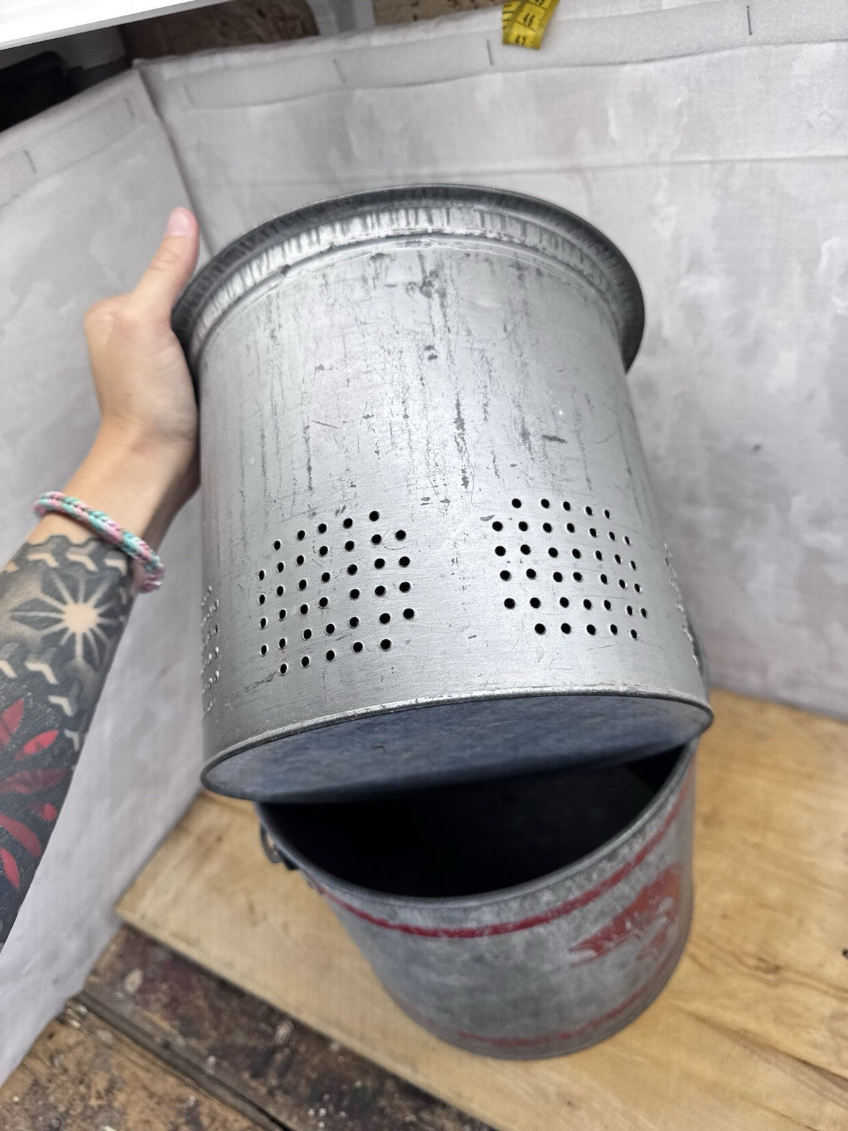 Metal Minnow Fishing Bucket Vintage #1231