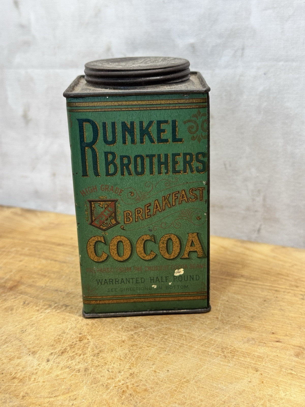 Cocoa Tin Runkel Brothers Antique Green #1468