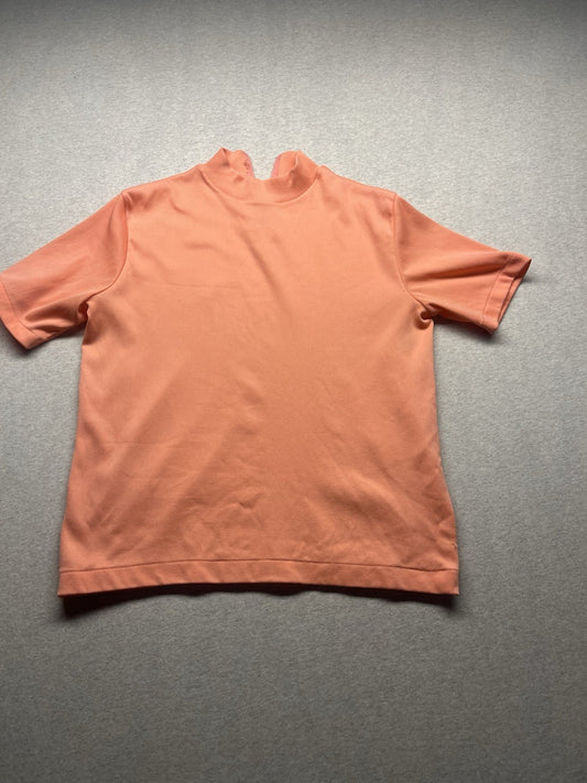 1970s Women’s Peach Knit Back Zipper S Sleeve Shirt