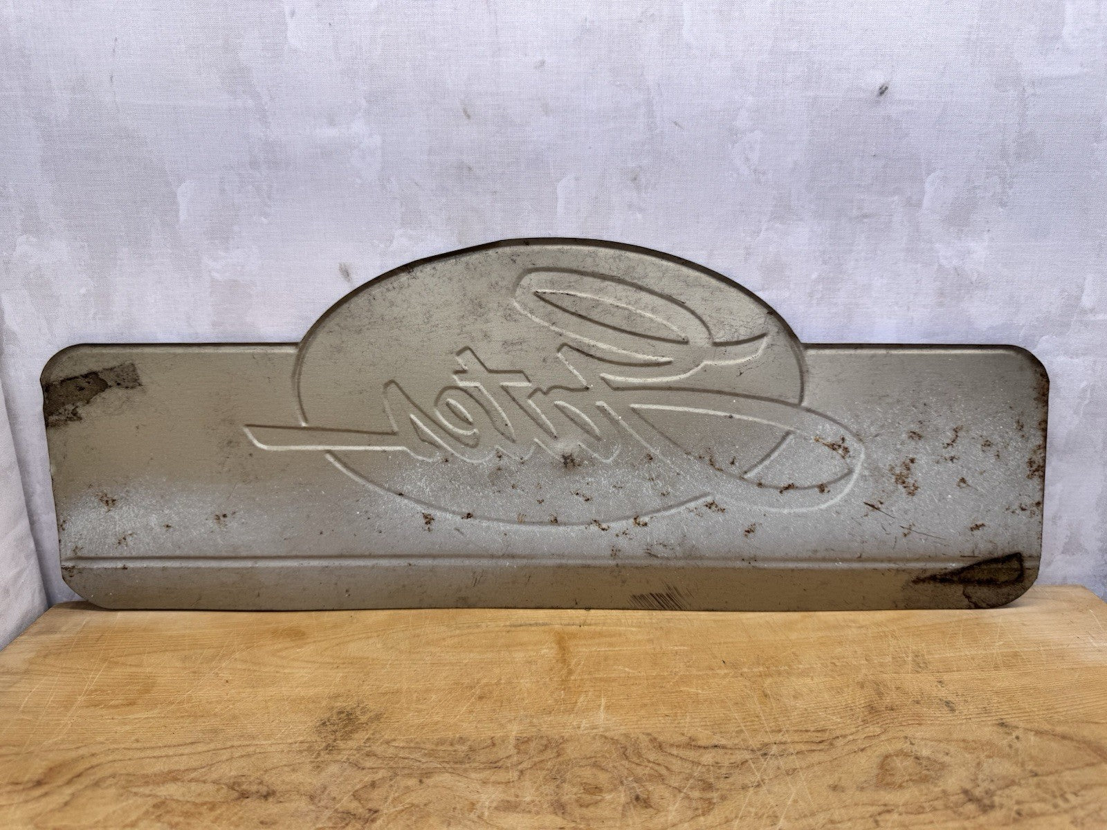 Gates Automotive Sign Vintage #1102