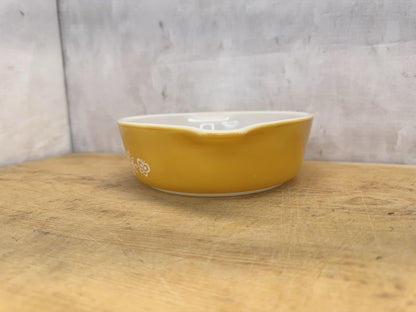 Butterfly No.471 Casserole Pyrex #1028