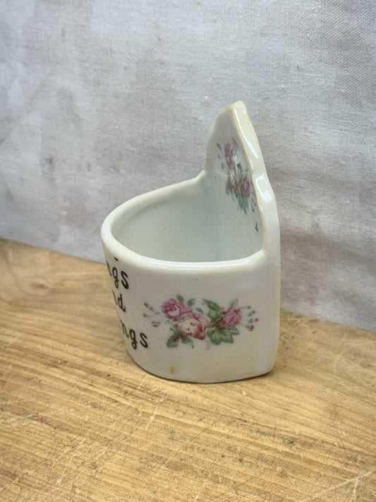 Rings And Things Ceramic Small Wall Holder Antique #1437