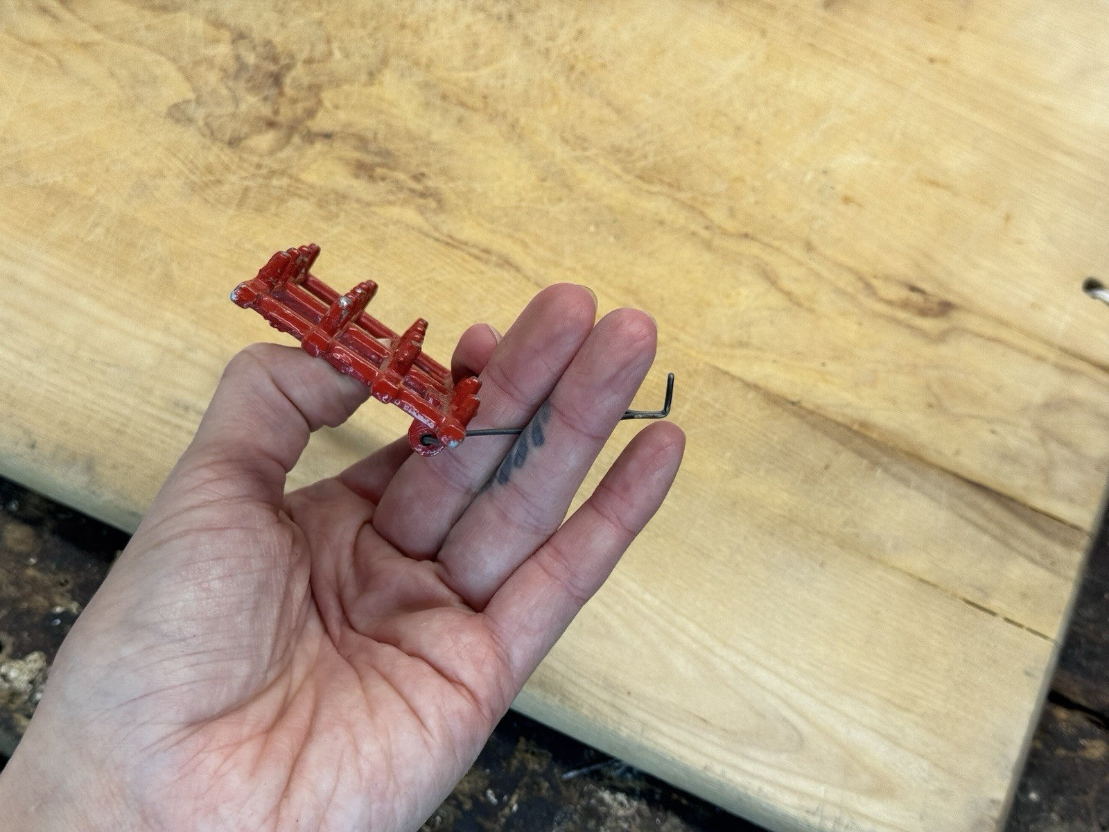 Vtg Red Tractor Toy Drag #S-1563