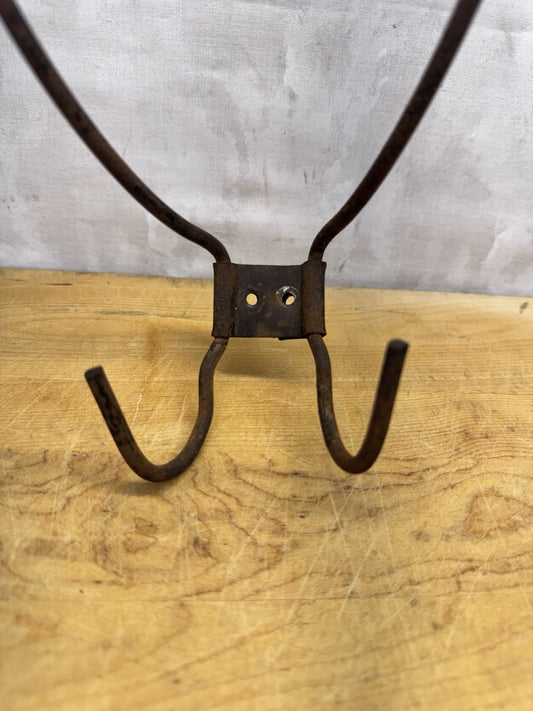Antique Adjustable Coat/hat Rack #1023