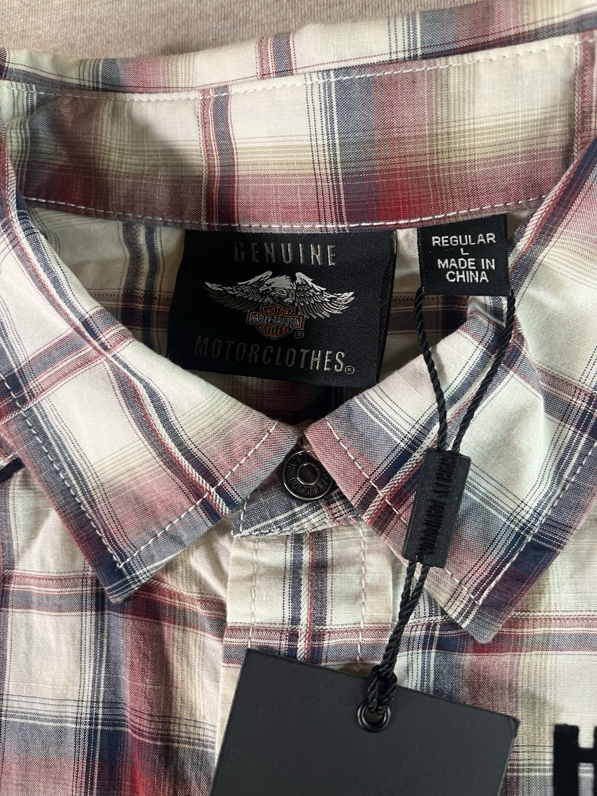 Harley Davidson Men’s shirt Large NOS