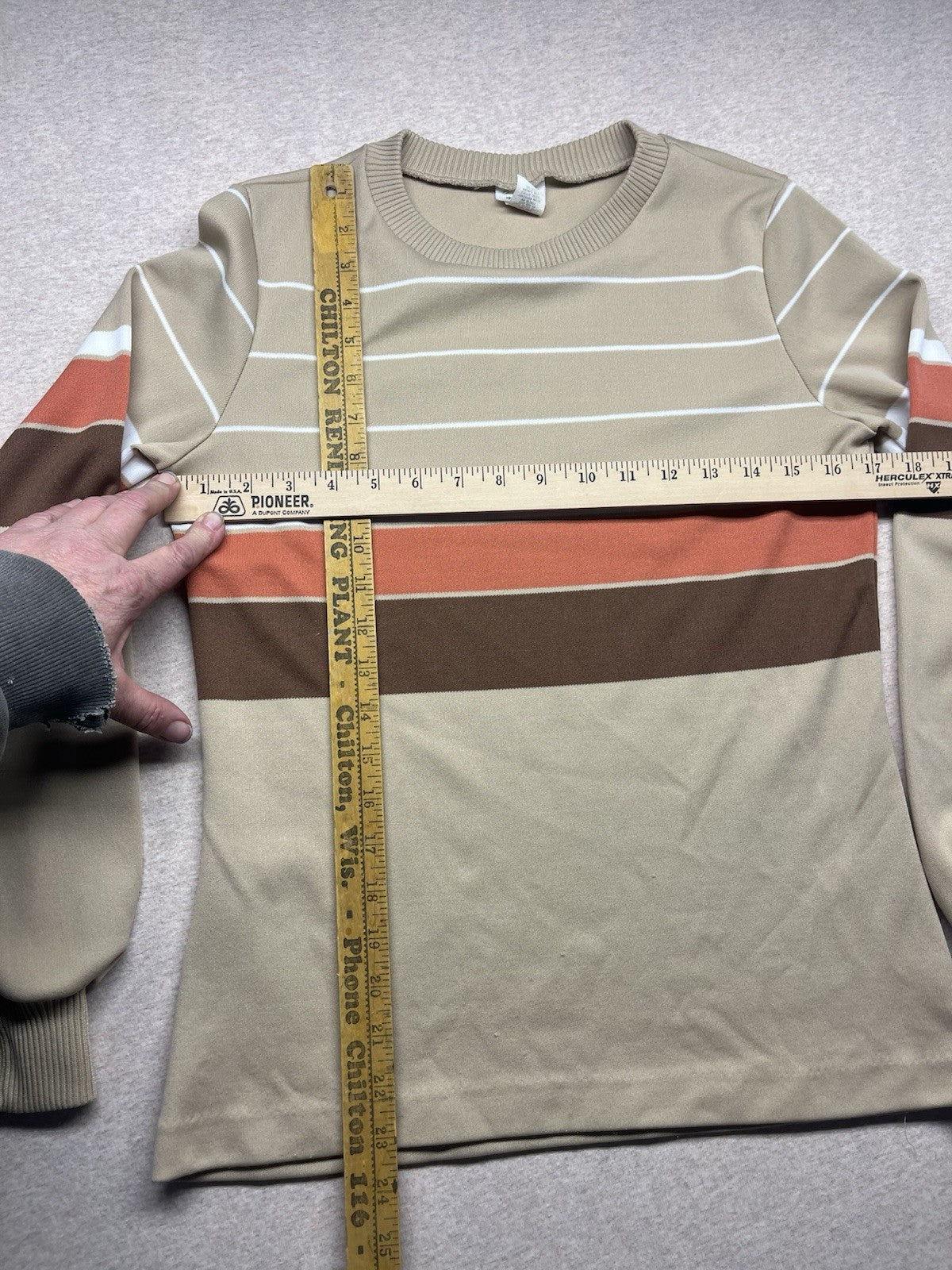 1970s Men’s Beeline Union Brown Striped L Sleeve Knit Shirt