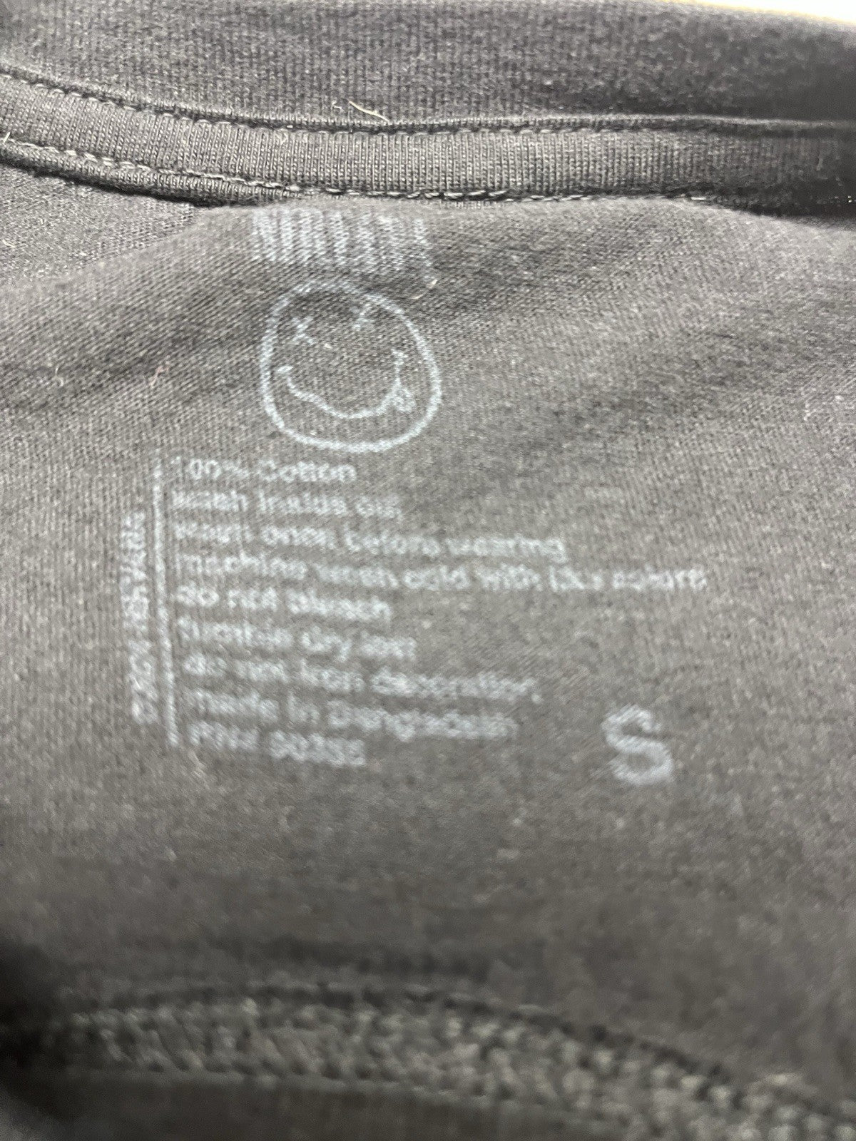 Nirvana Unplugged Tshirt Size Small Black