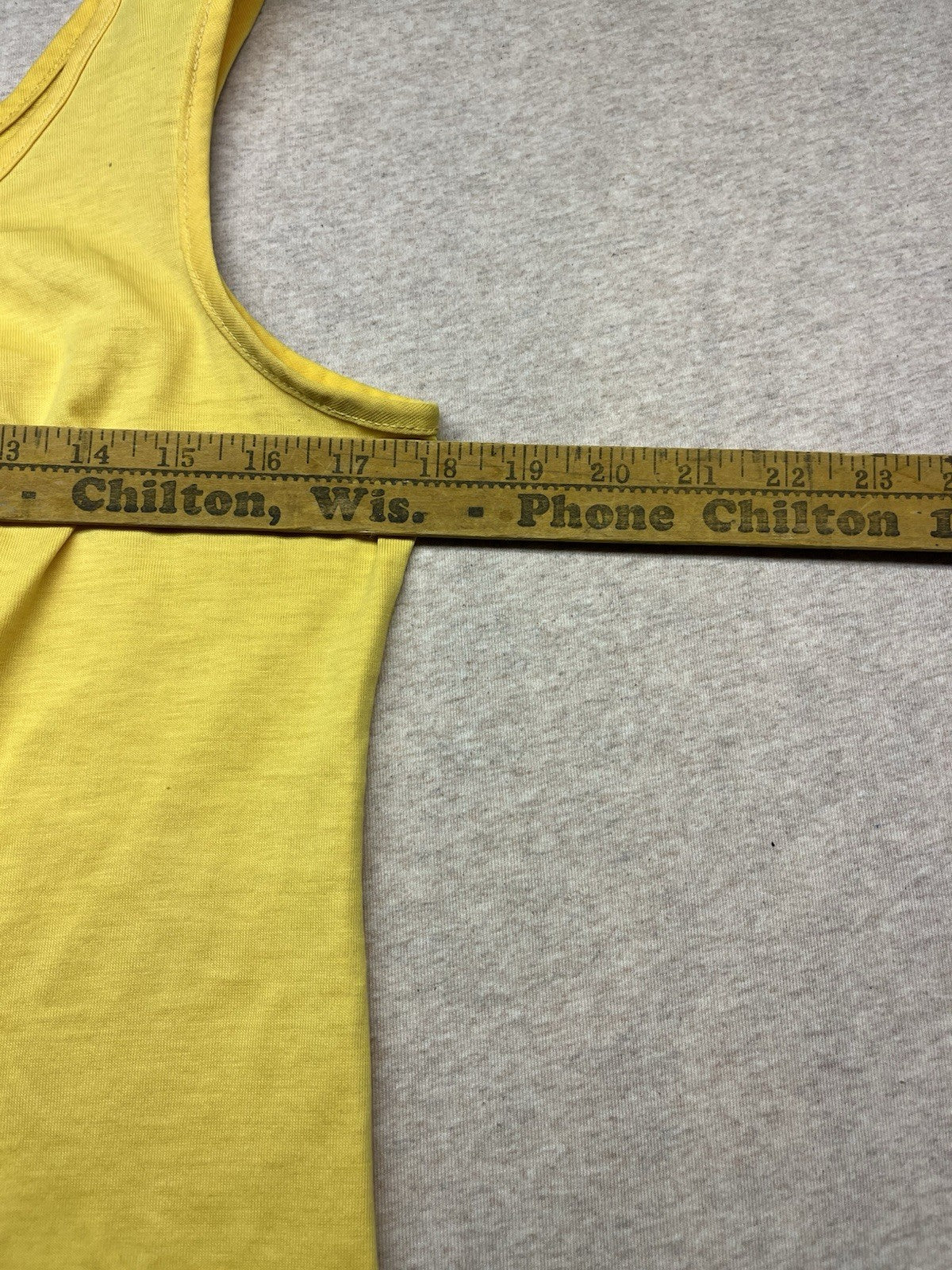 1980s Women’s Yellow Knit Tank Top