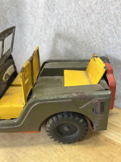 Vintage Tin Friction Jeep W/ Toy Working Spring Howitzer Gun