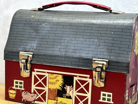 Barn Lunch Box Vintage #1162