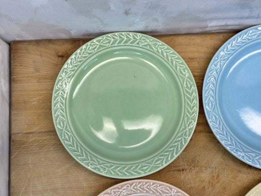 Laurella Set Of Four Plates Vtg #1297